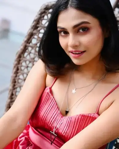 Escort Service Raebareli